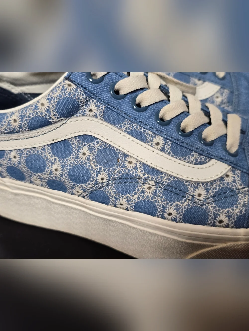 Vans Old Skool Stackform Sneakers Blue Floral White Lace Women's Lace-Up 7.5 - Picture 2 of 10